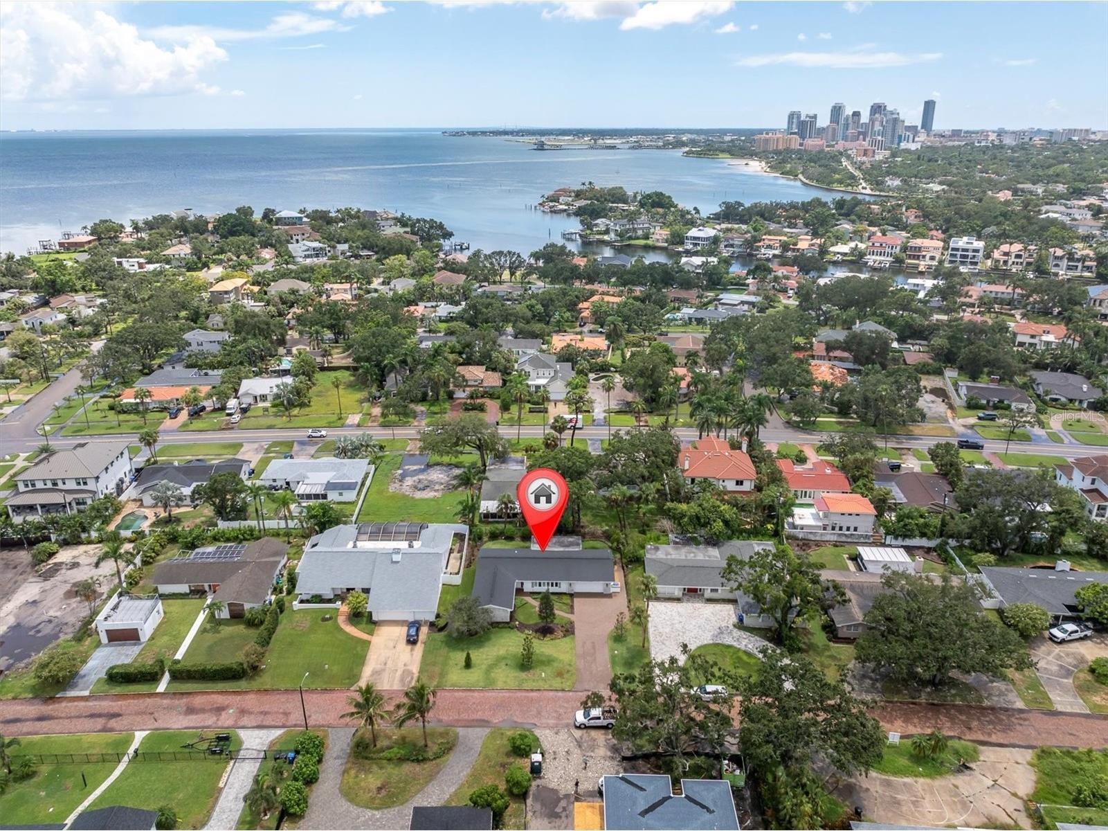319 Rafael Boulevard NE Saint Petersburg FL 33704 TB8429194 image12