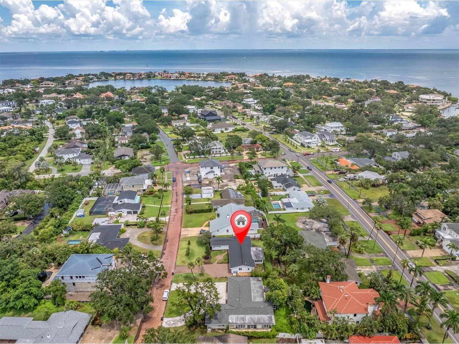 319 Rafael Boulevard NE Saint Petersburg FL 33704 TB8429194 image3