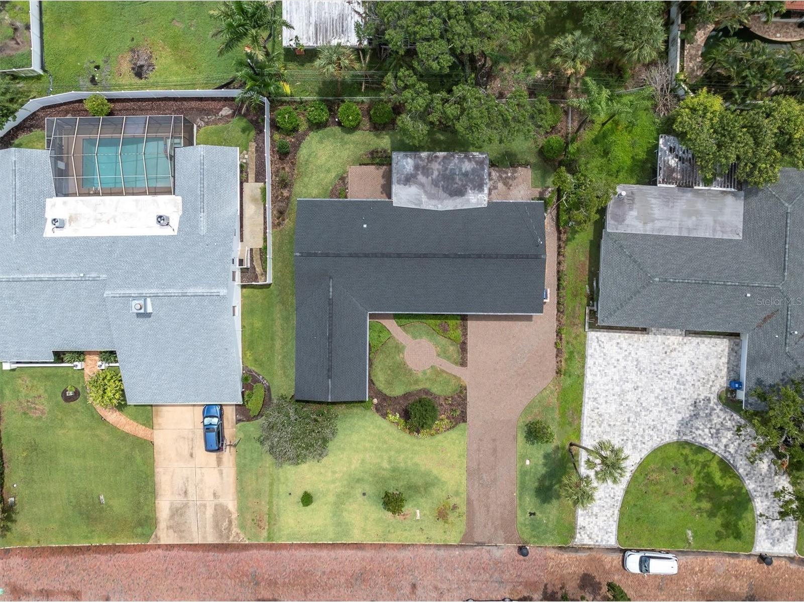 319 Rafael Boulevard NE Saint Petersburg FL 33704 TB8429194 image7