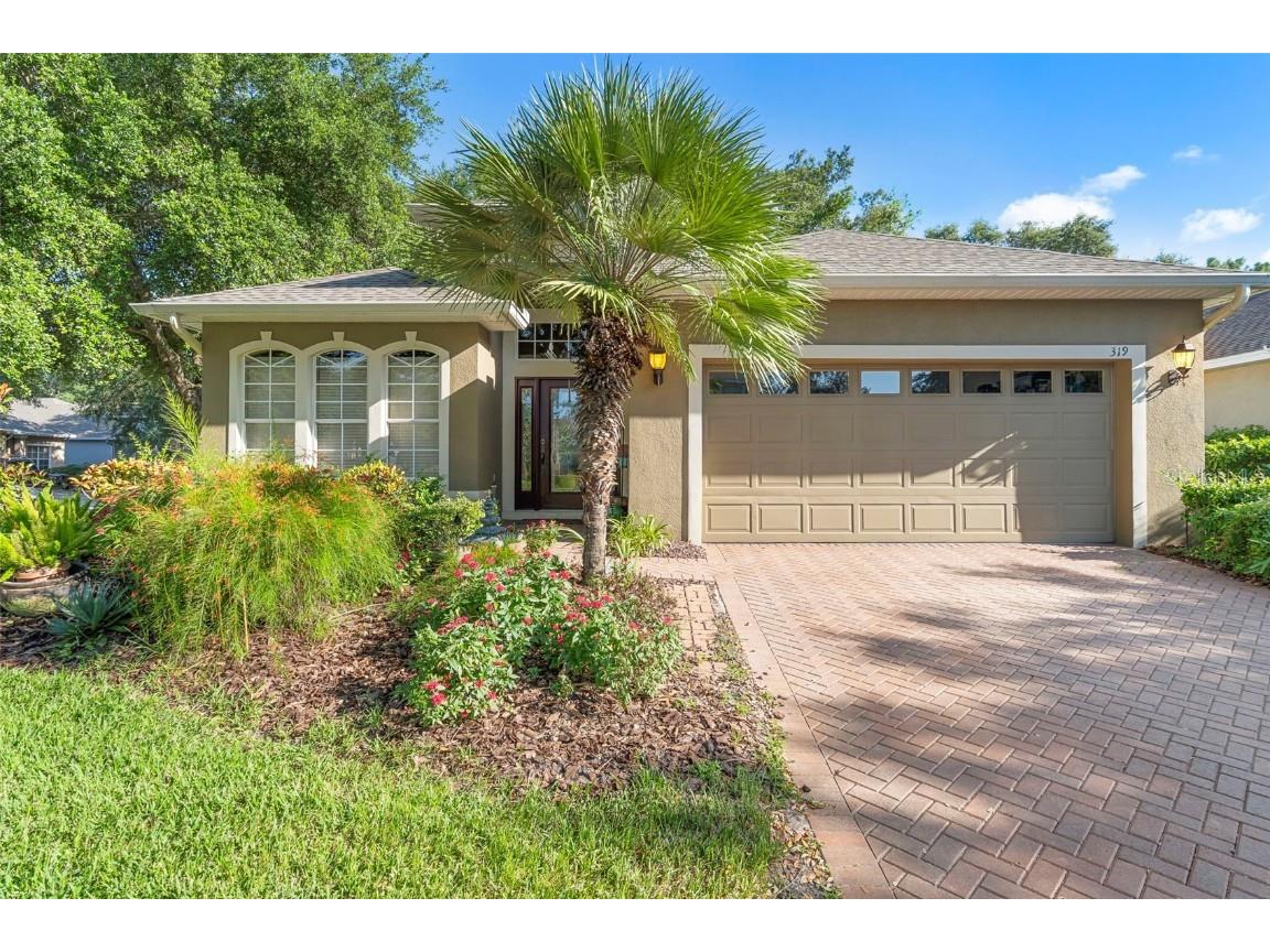 319 Secretariat Court Deland FL 32724 V4943517 image1