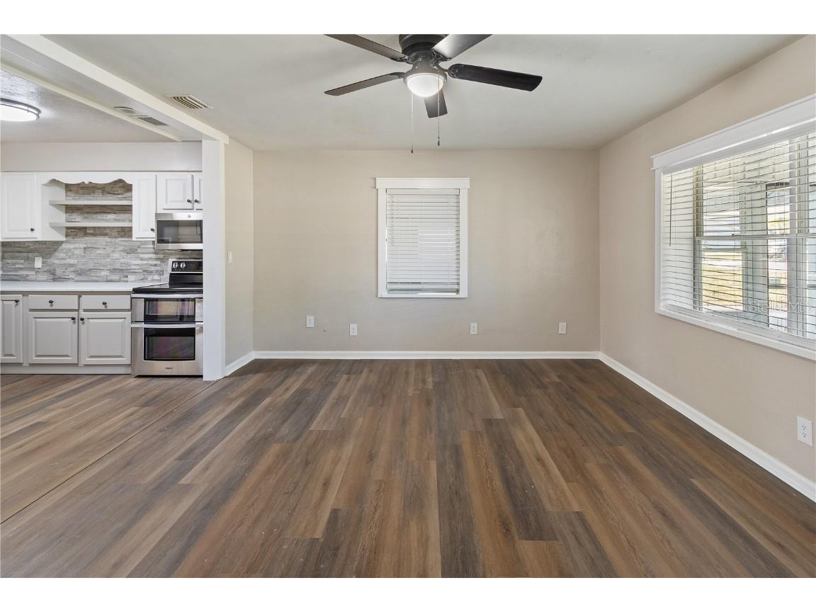 319 Thomas Avenue Frostproof FL 33843 P4936331 image10