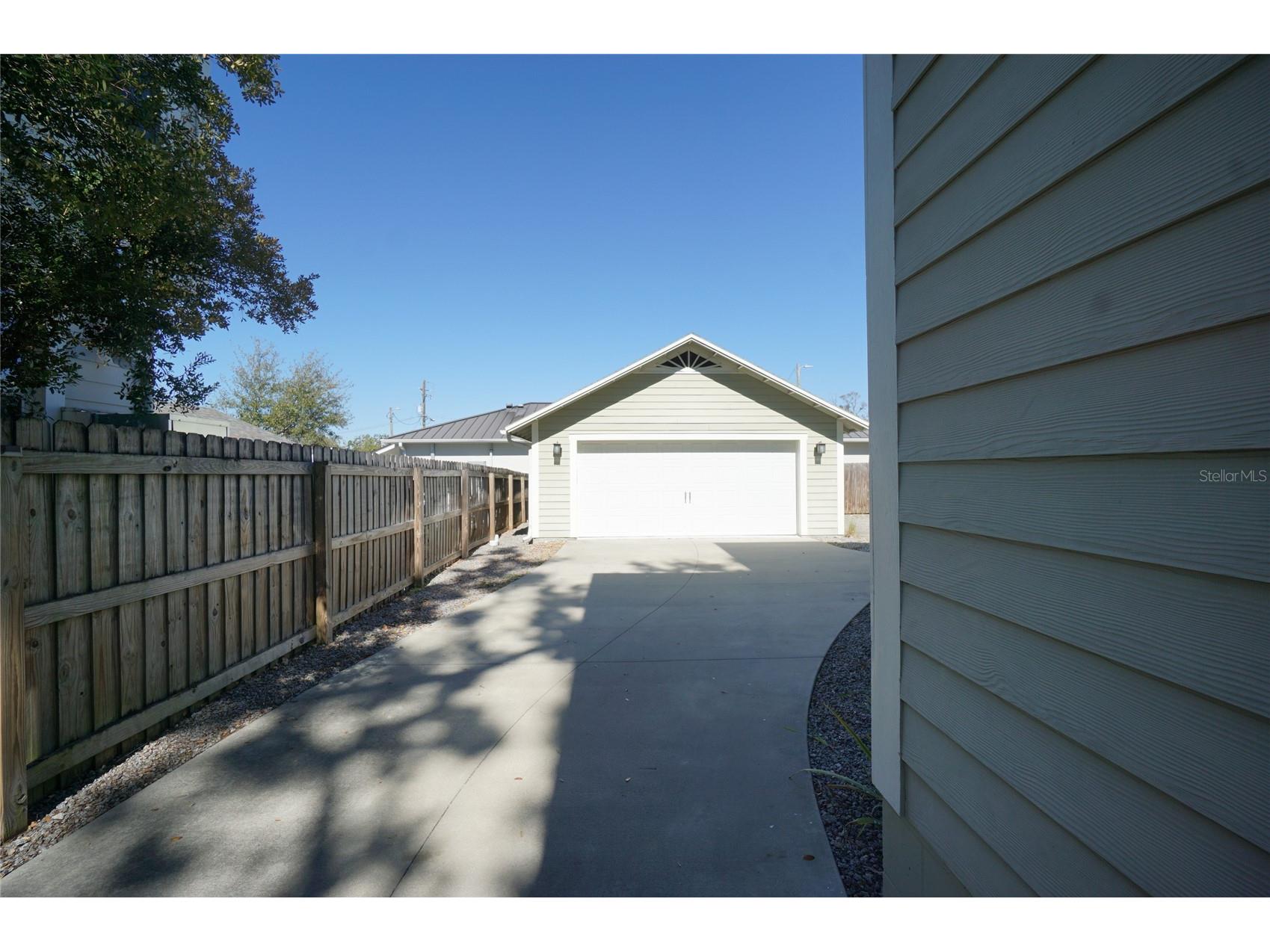 319 W Giddens Avenue Tampa FL 33603 TB8446919 image39