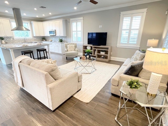 319 W Giddens Avenue Tampa FL 33603 TB8446919 image6