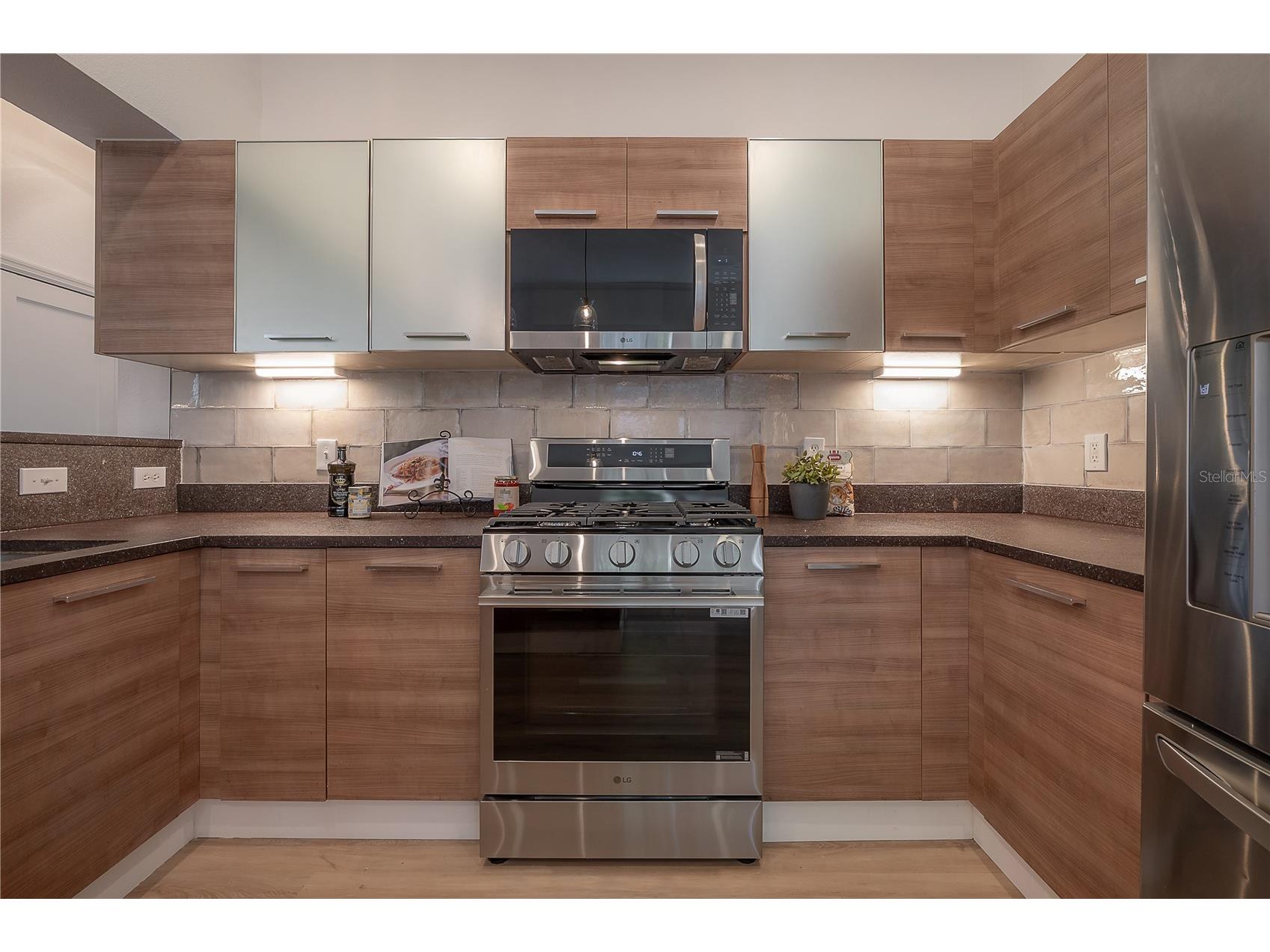 319 W South Avenue Tampa FL 33603 TB8465863 image26