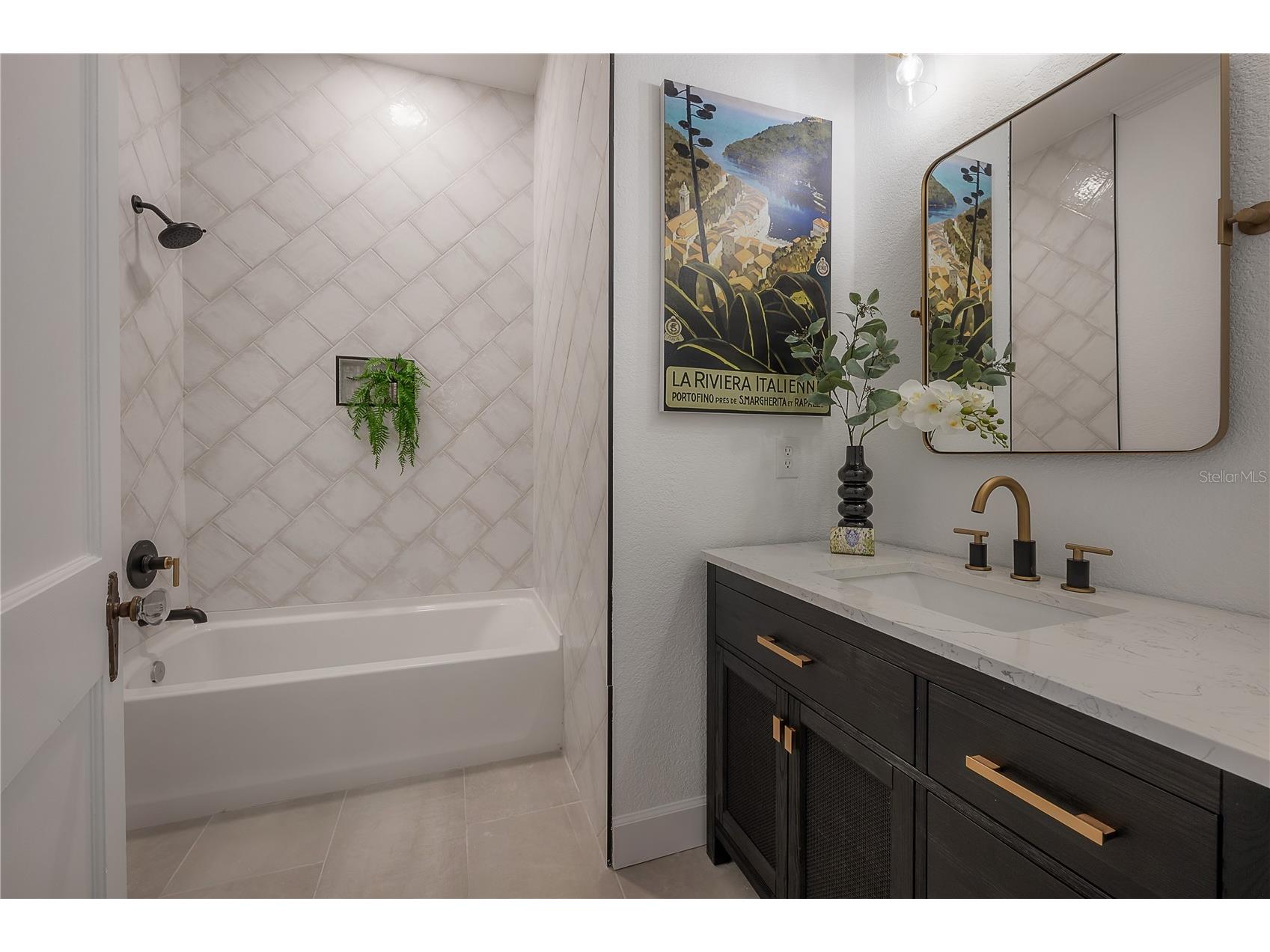 319 W South Avenue Tampa FL 33603 TB8465863 image30