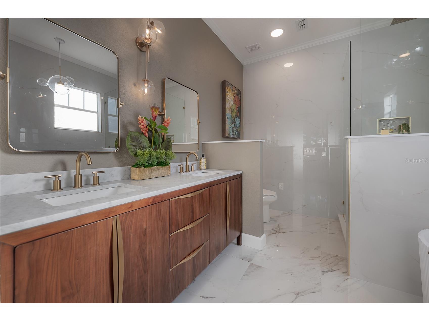 319 W South Avenue Tampa FL 33603 TB8465863 image38