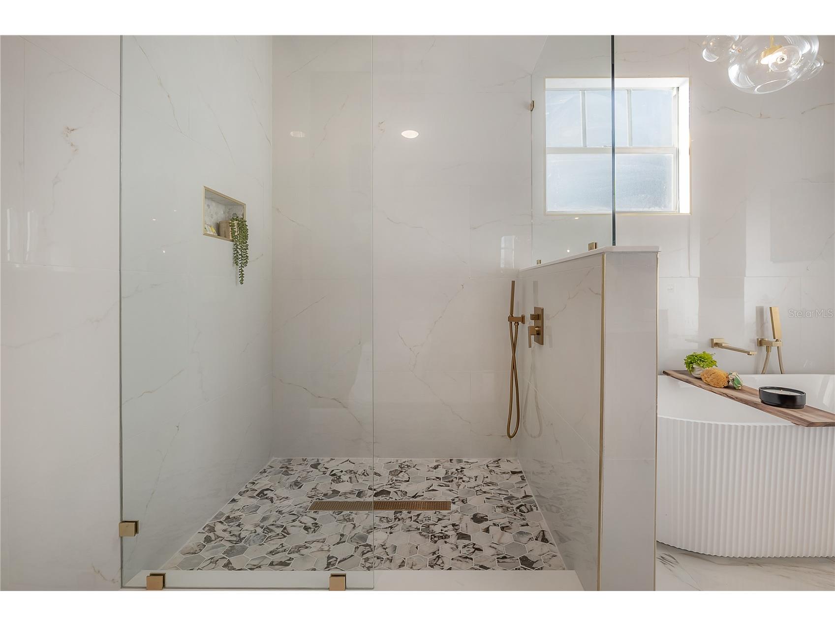 319 W South Avenue Tampa FL 33603 TB8465863 image43