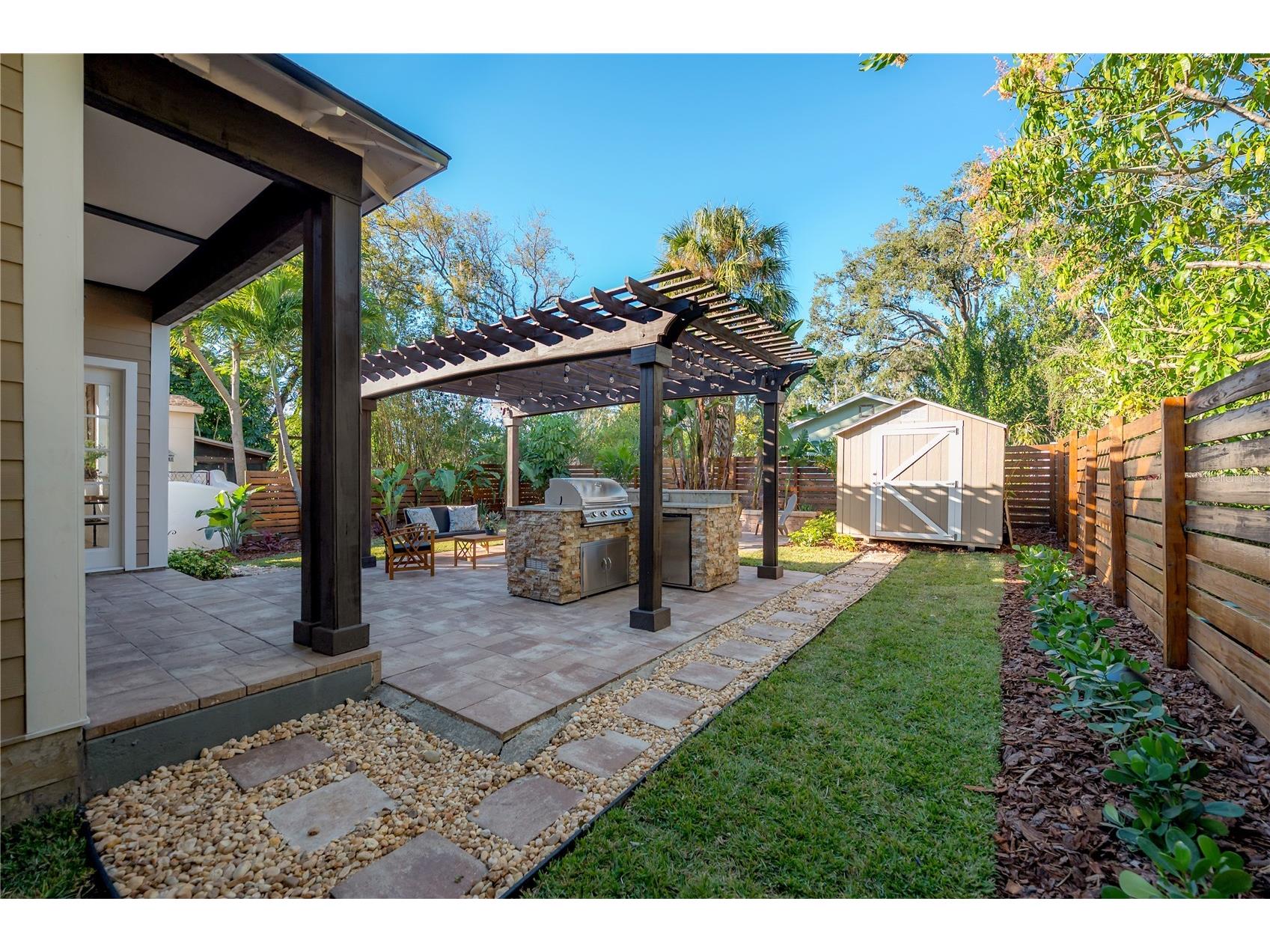 319 W South Avenue Tampa FL 33603 TB8465863 image47