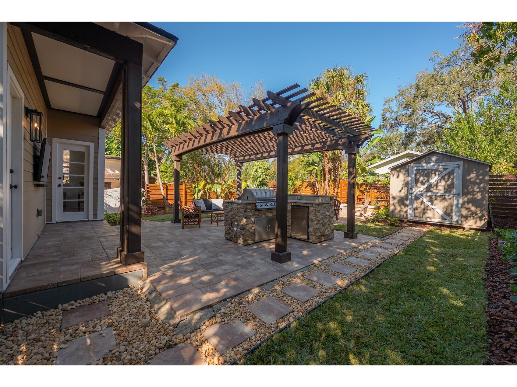 319 W South Avenue Tampa FL 33603 TB8465863 image53