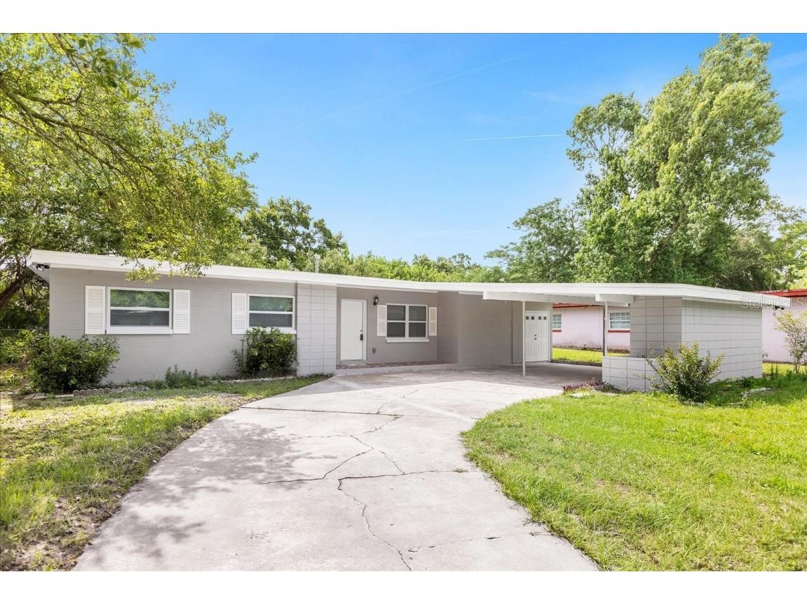 319 Wilmer Avenue Orlando FL 32811 O6117348 image1