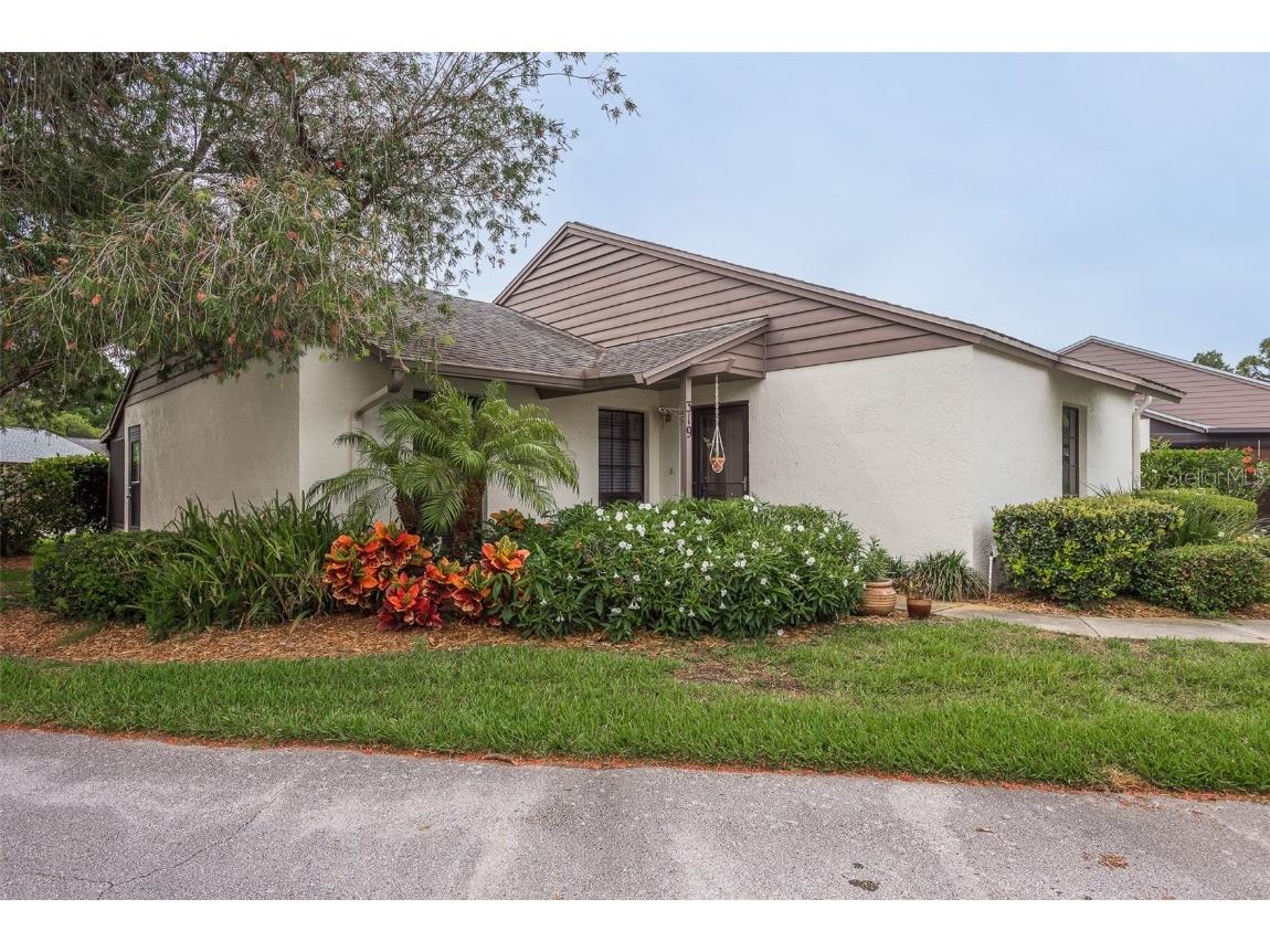 319 Windrush Loop Tarpon Springs FL 34689 U8159060 image1