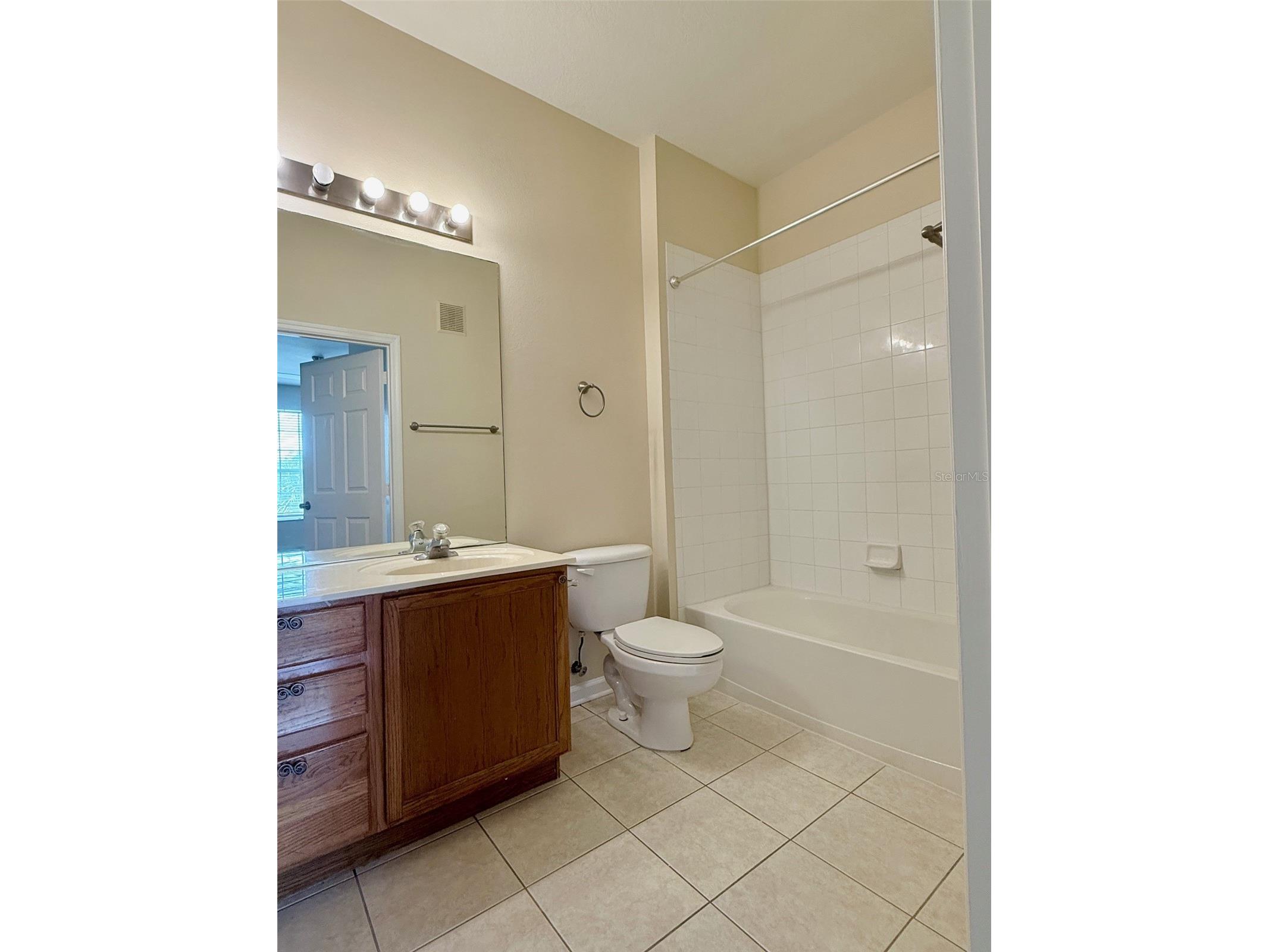 3190 Dante Drive #301 Orlando FL 32835 O6411928 image14
