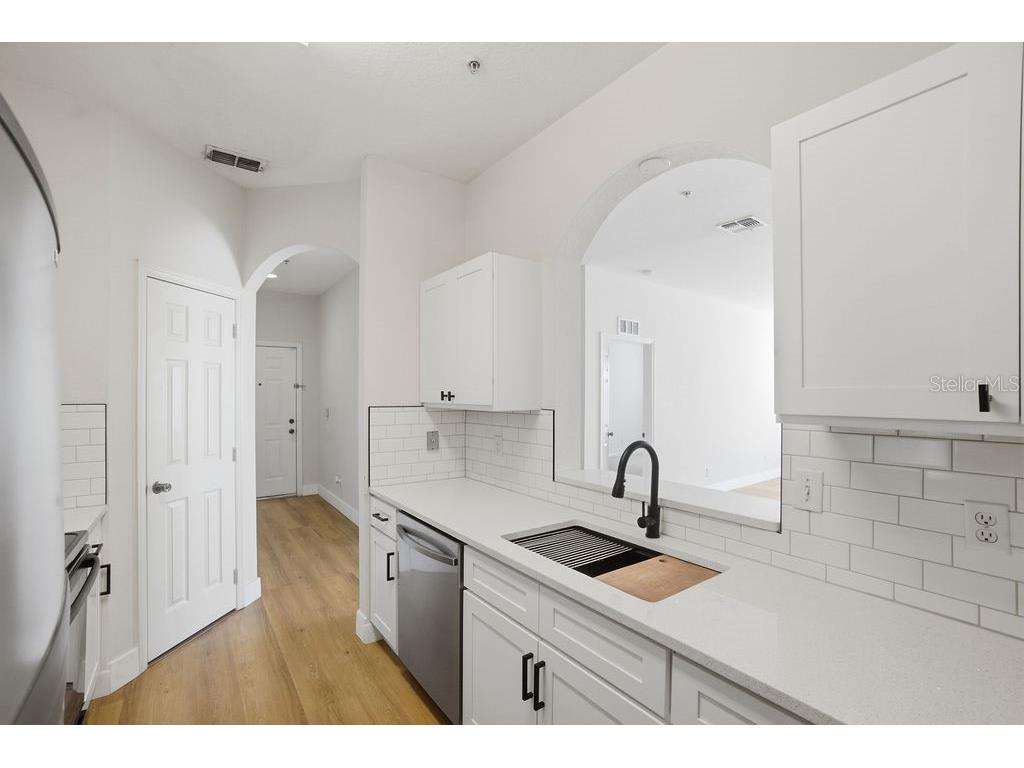 3190 Dante Drive #305 Orlando FL 32835 O6393803 image10