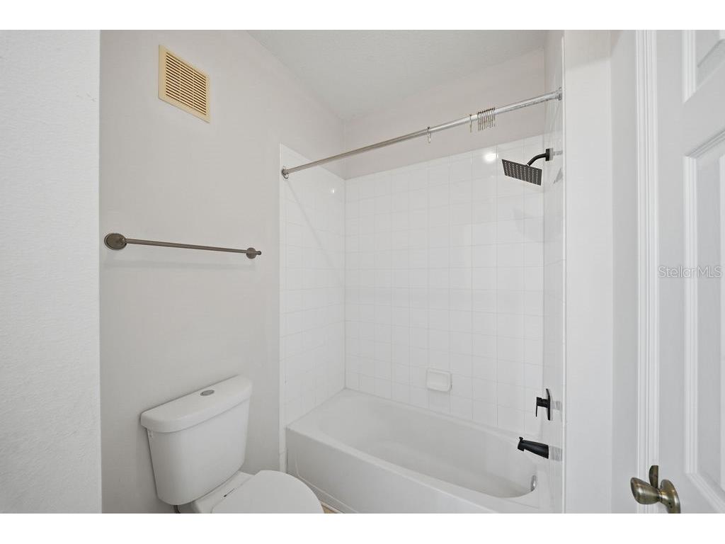 3190 Dante Drive #305 Orlando FL 32835 O6393803 image29