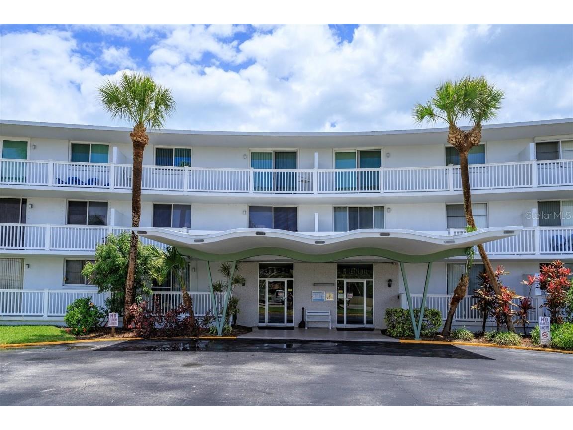 3190 N Atlantic Avenue #205 Cocoa Beach FL 32931 O6106760 image1