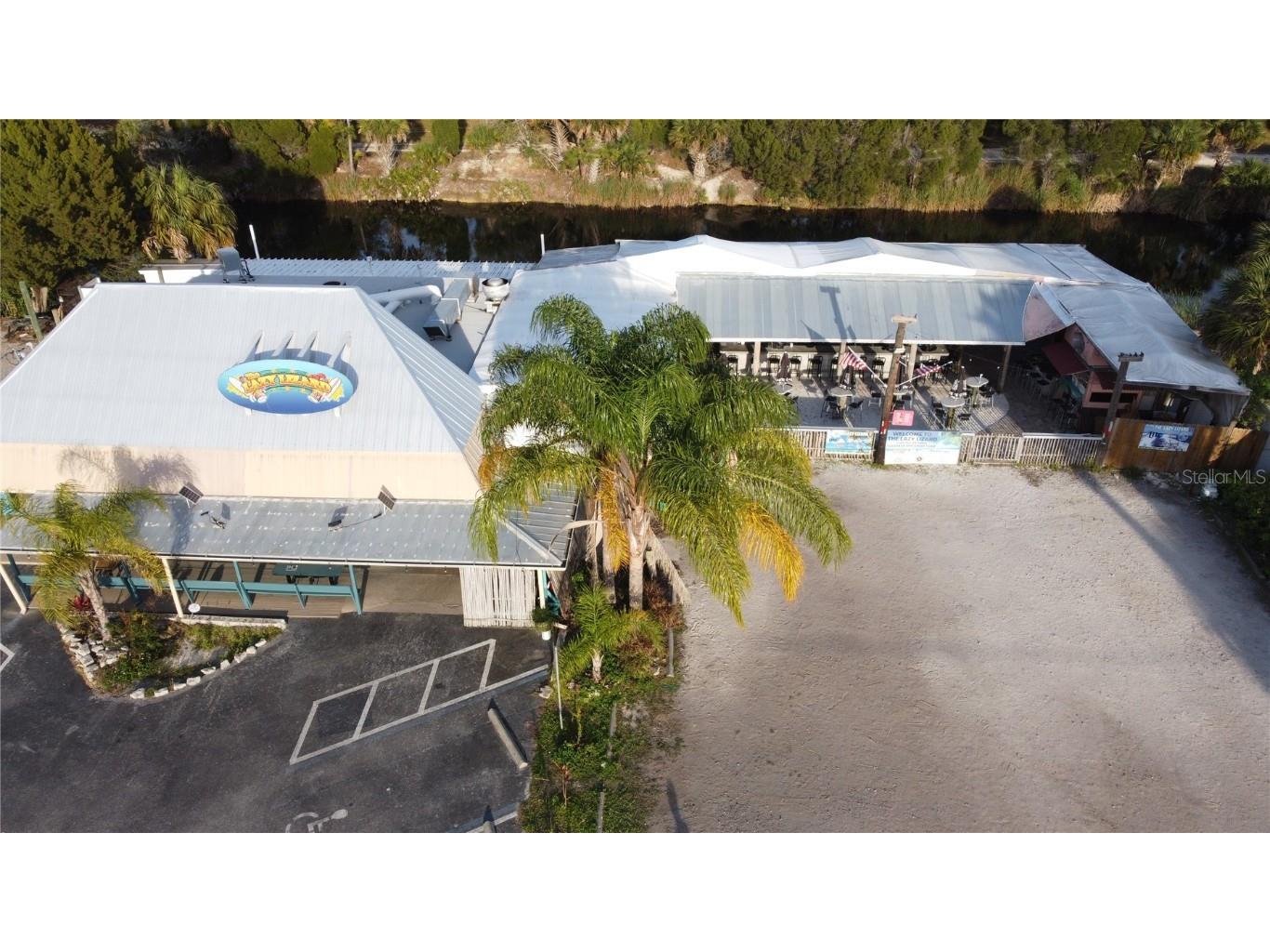 3192 Shoal Line Boulevard Hernando Beach FL 34607 W7852416 image1
