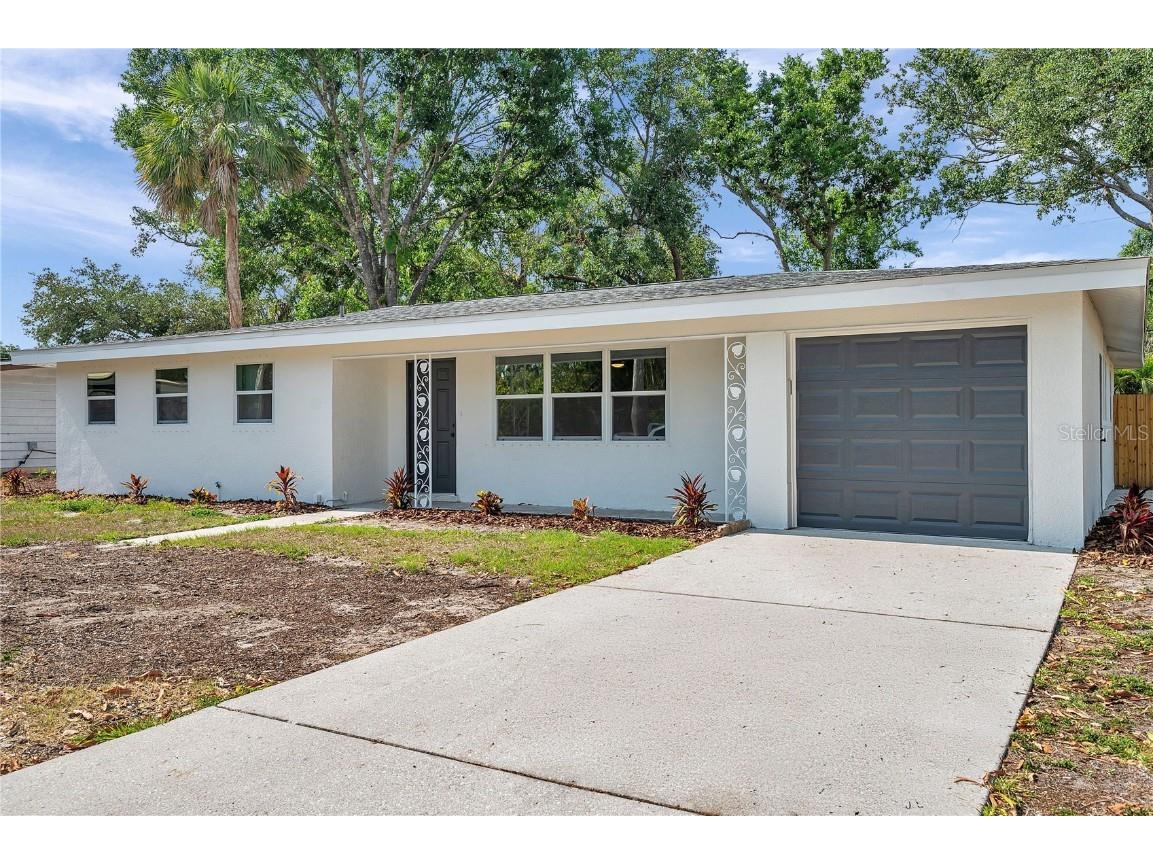 3193 Bellevue Street Sarasota FL 34237 A4651826 image1