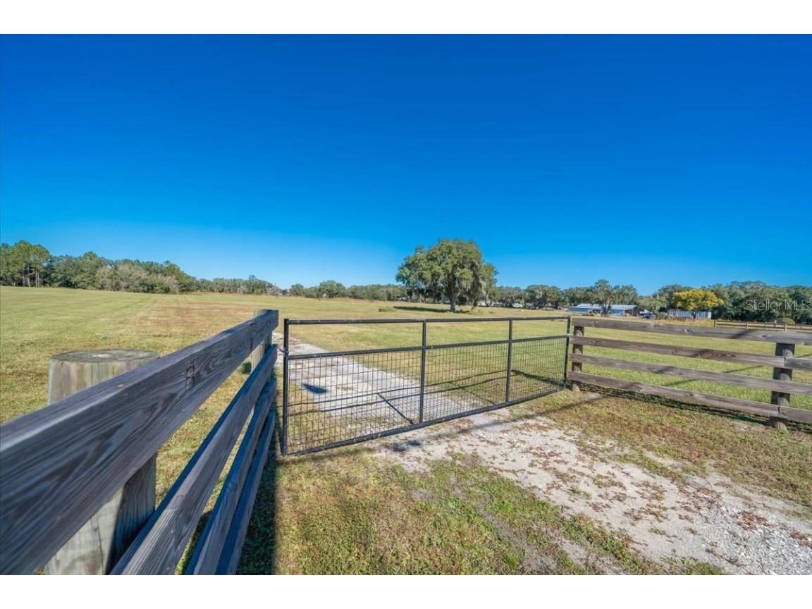 31935 County Road 52 San Antonio FL 33576 T3357865 image12