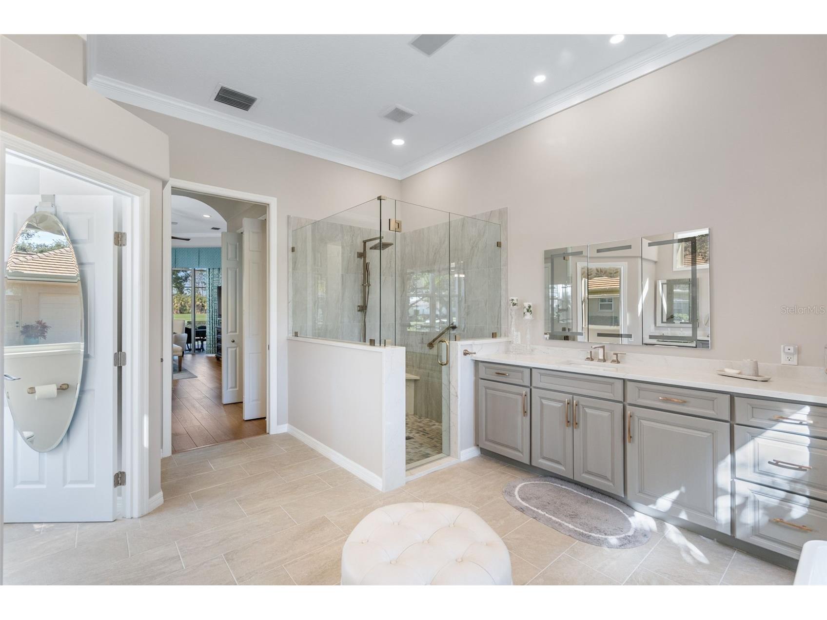 3194 Charles Macdonald Drive Sarasota FL 34240 A4679540 image39