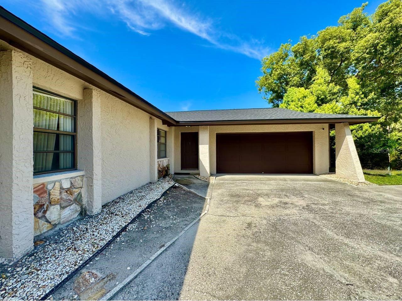 3195 Chamblee Lane Clearwater FL 33759 TB8526189 image1
