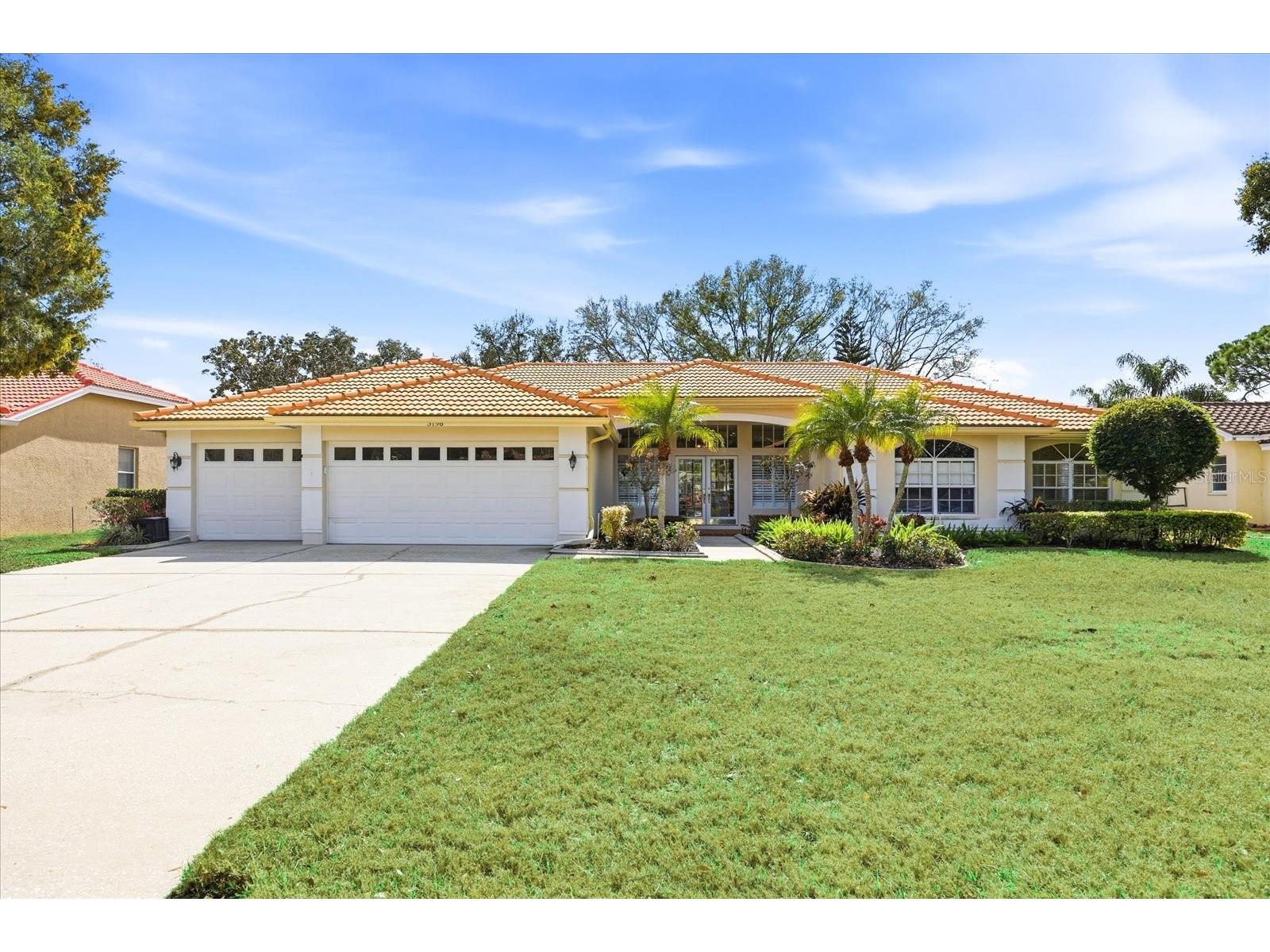 3196 Crescent Oaks Boulevard Tarpon Springs FL 34688 TB8477613 image1