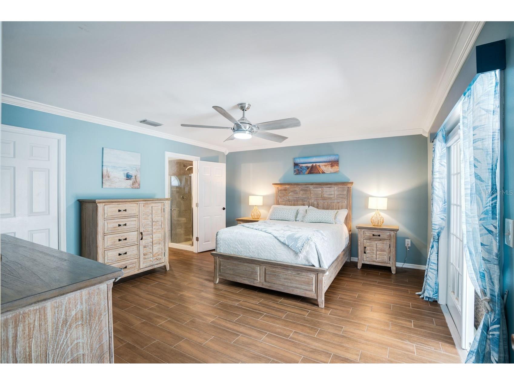 3196 Crystal Lakes Court Sarasota FL 34235 A4684067 image18