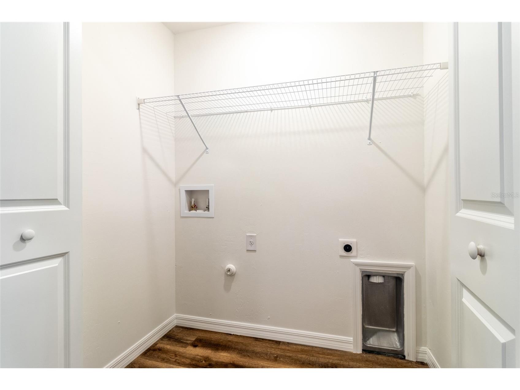 3197 N Chamberlain Boulevard North Port FL 34286 A4641123 image28