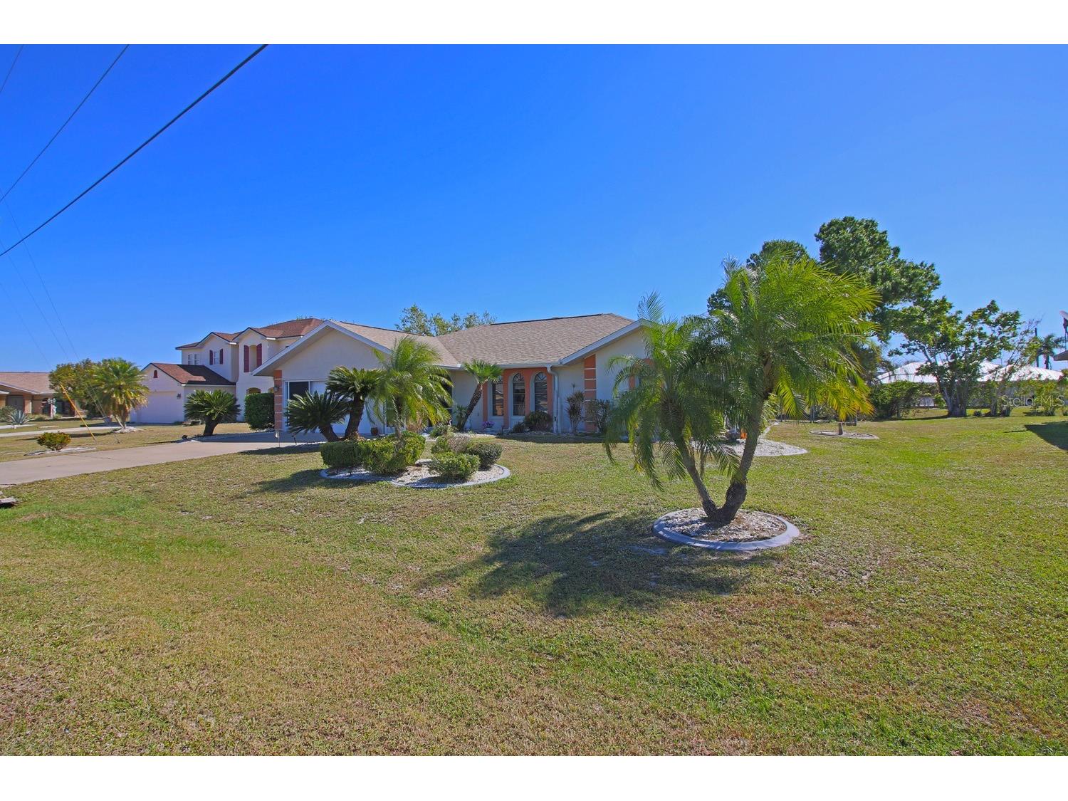 32 Bariloche Drive Punta Gorda FL 33983 C7525127 image2