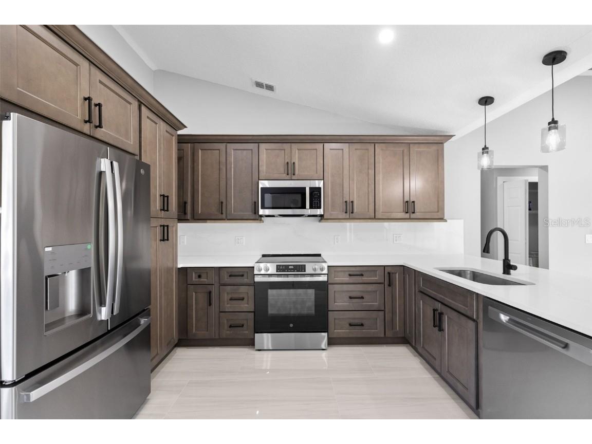 32 Emerson Drive Palm Coast FL 32164 FC313574 image8