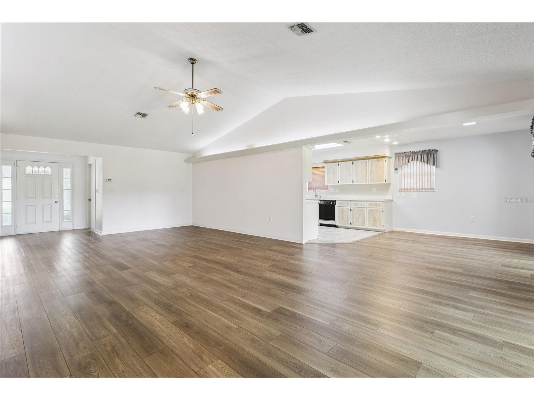 32 Gordon Court Leesburg FL 34788 G5114638 image5