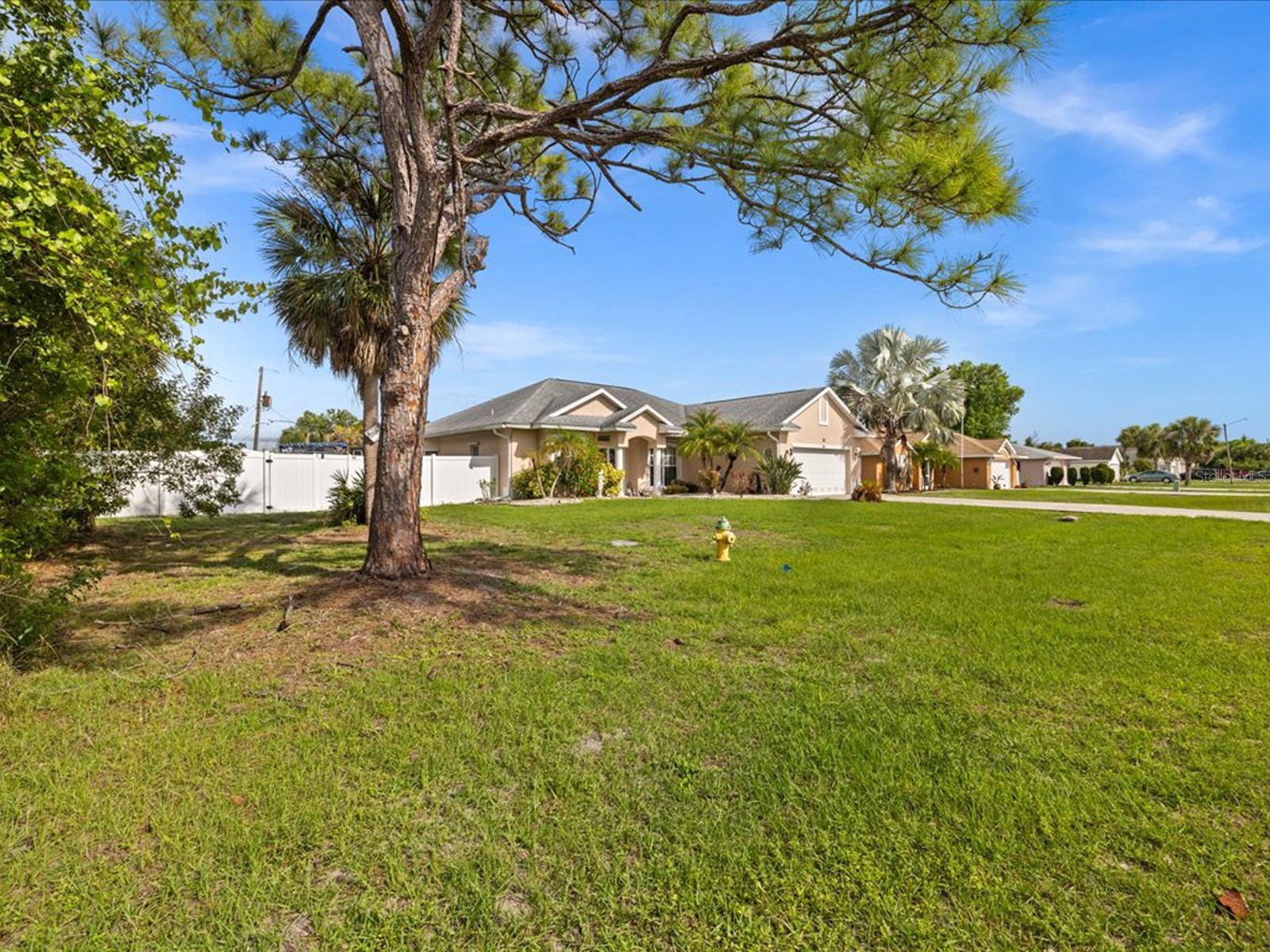 32 Orlando Boulevard Port Charlotte FL 33954 C7524591 image3