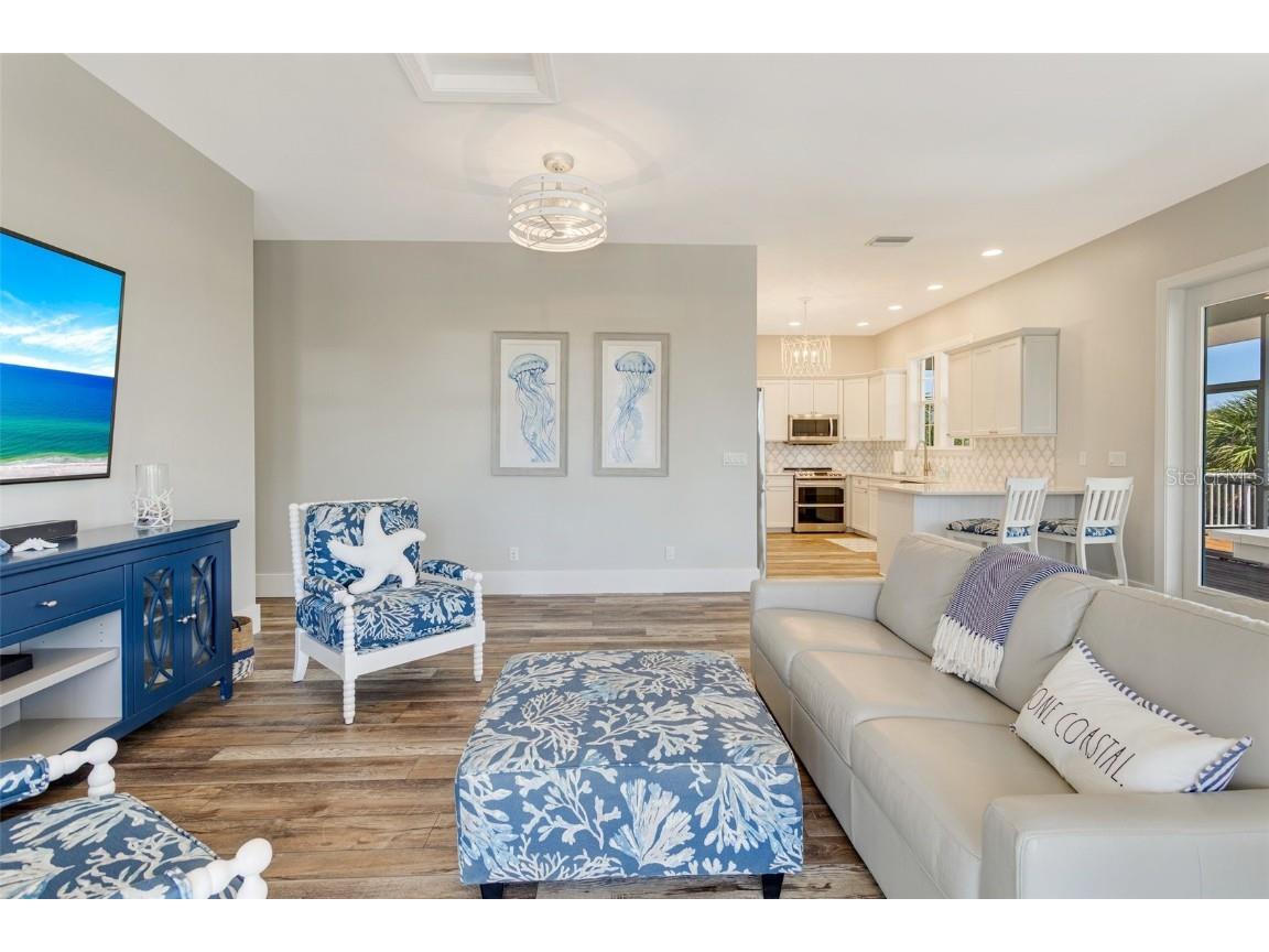 32 Palm Drive Placida FL 33946 A4648980 image5