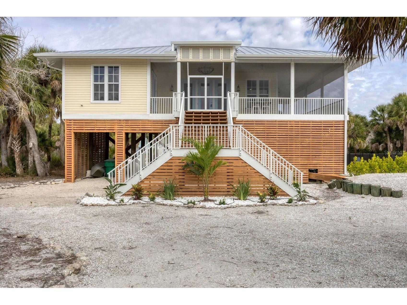 32 Palm Drive Placida FL 33946 D6145464 image1