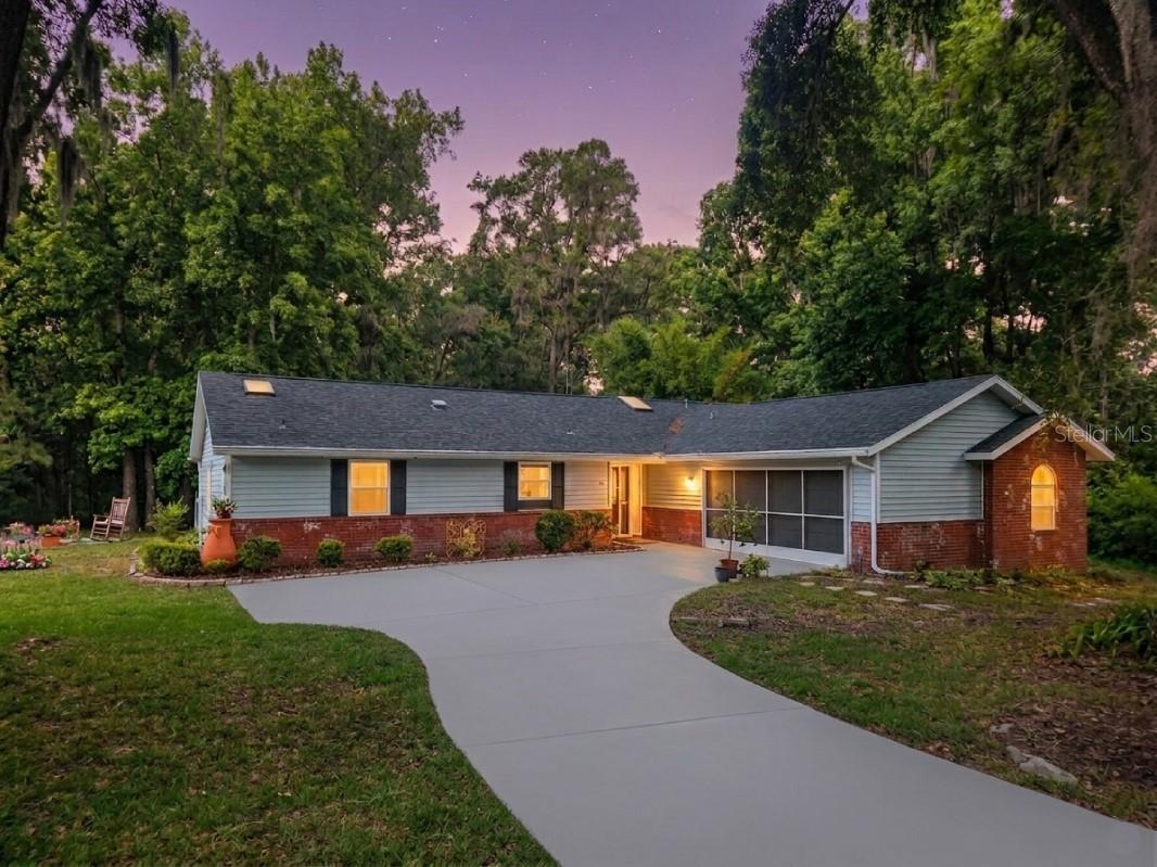 32 Sunset Drive Brooksville FL 34601 W7886078 image1