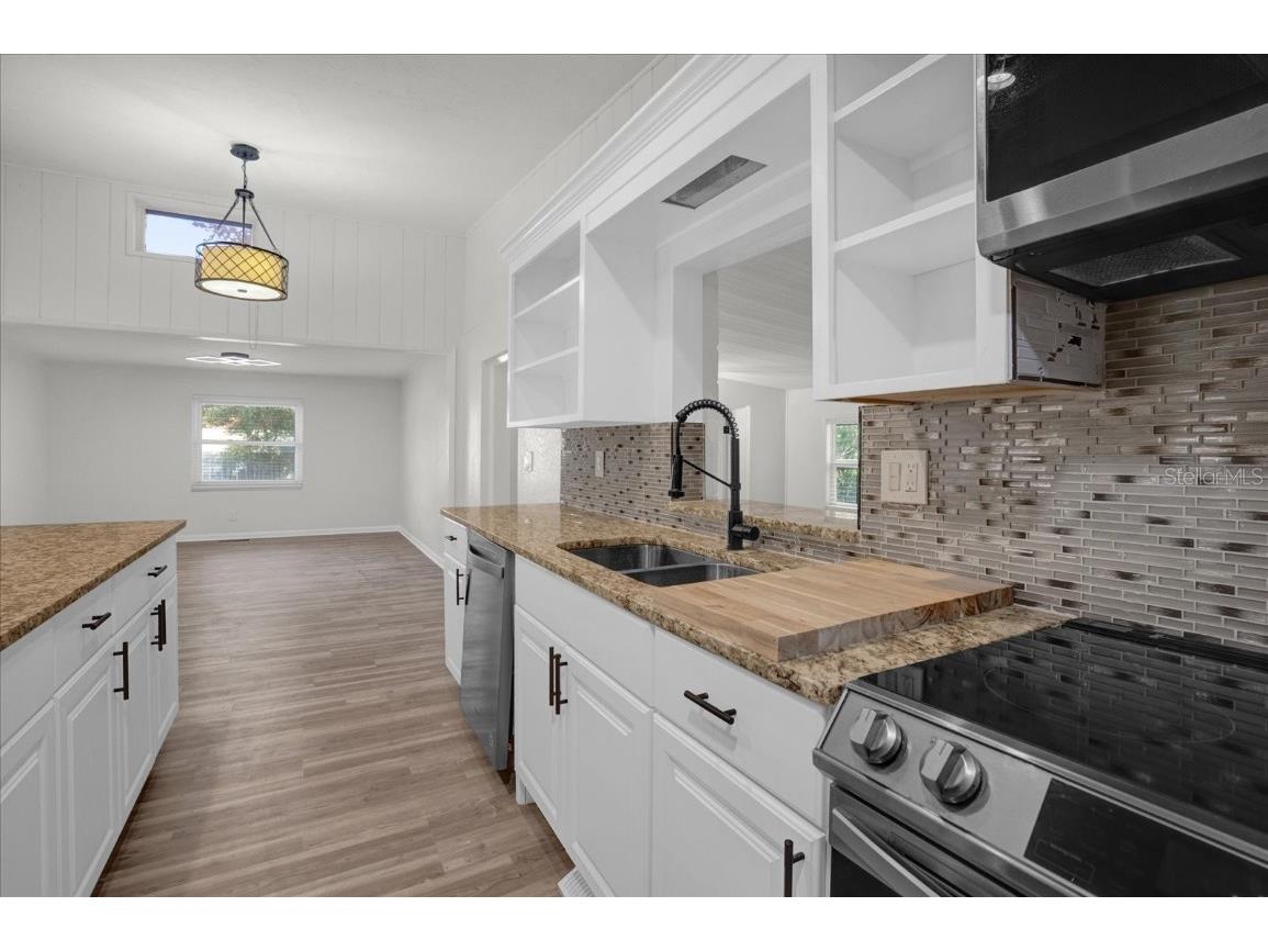 32 Virginia Avenue Deland FL 32724 O6358552 image9