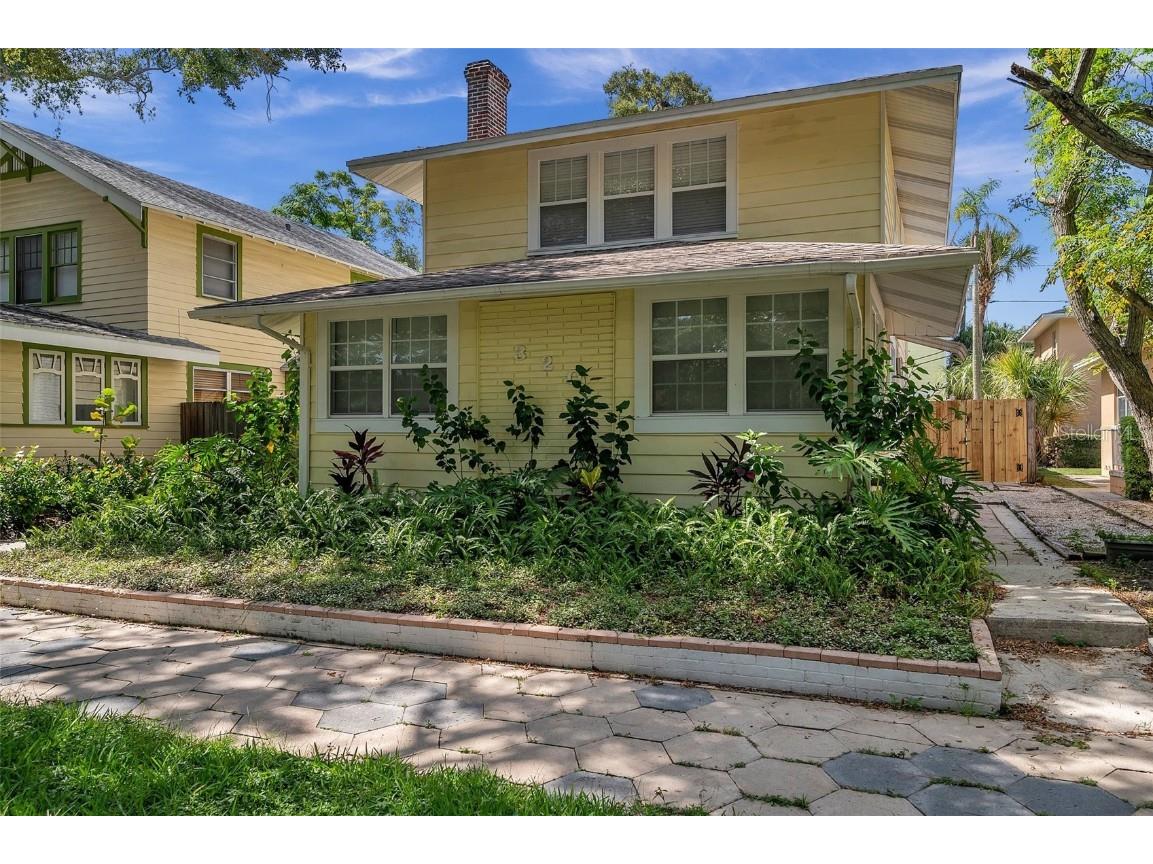 320 12th Avenue NE Saint Petersburg FL 33701 U8208724 image1