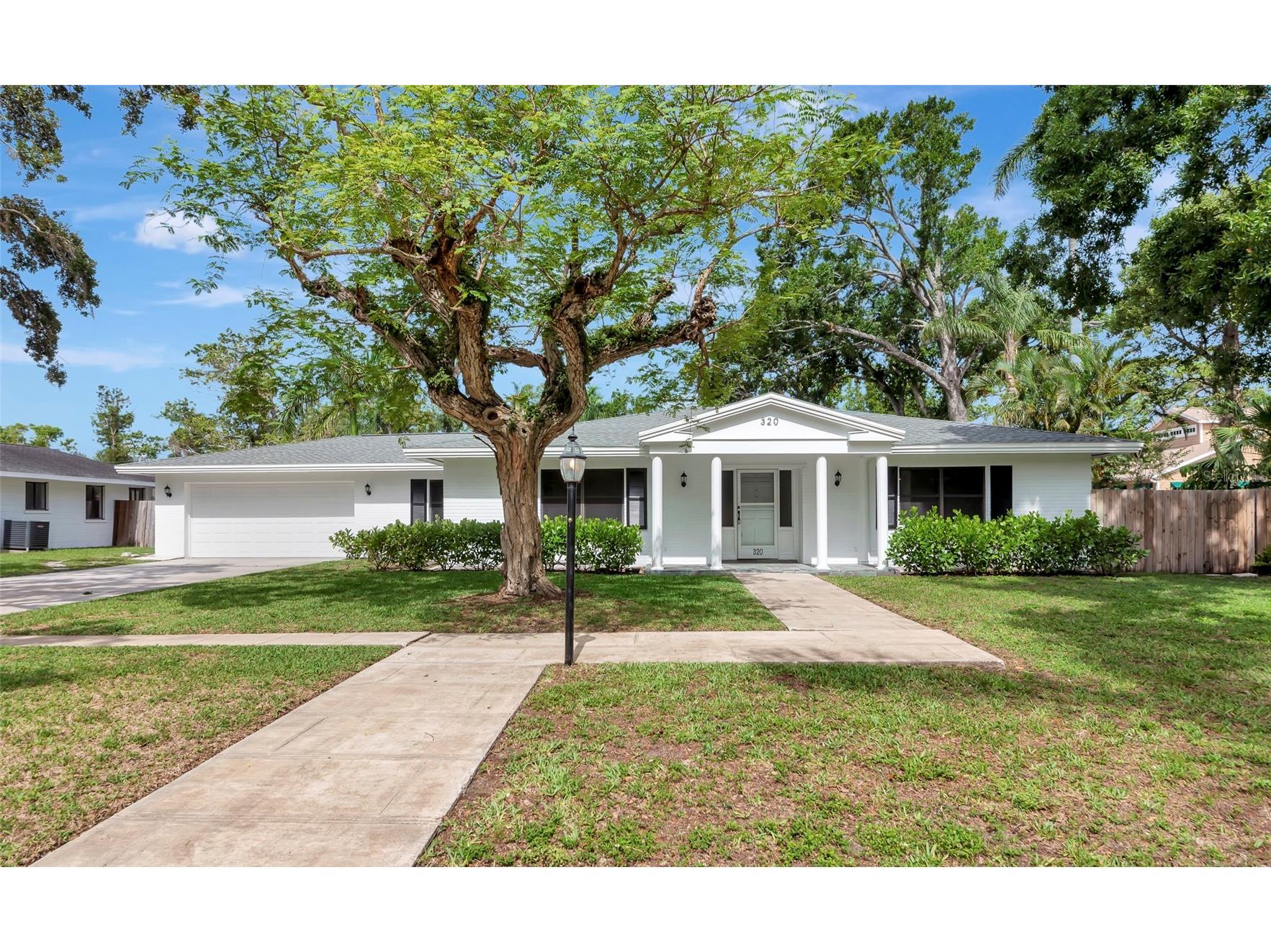 320 25th Street W Bradenton FL 34205 A4646932 image1