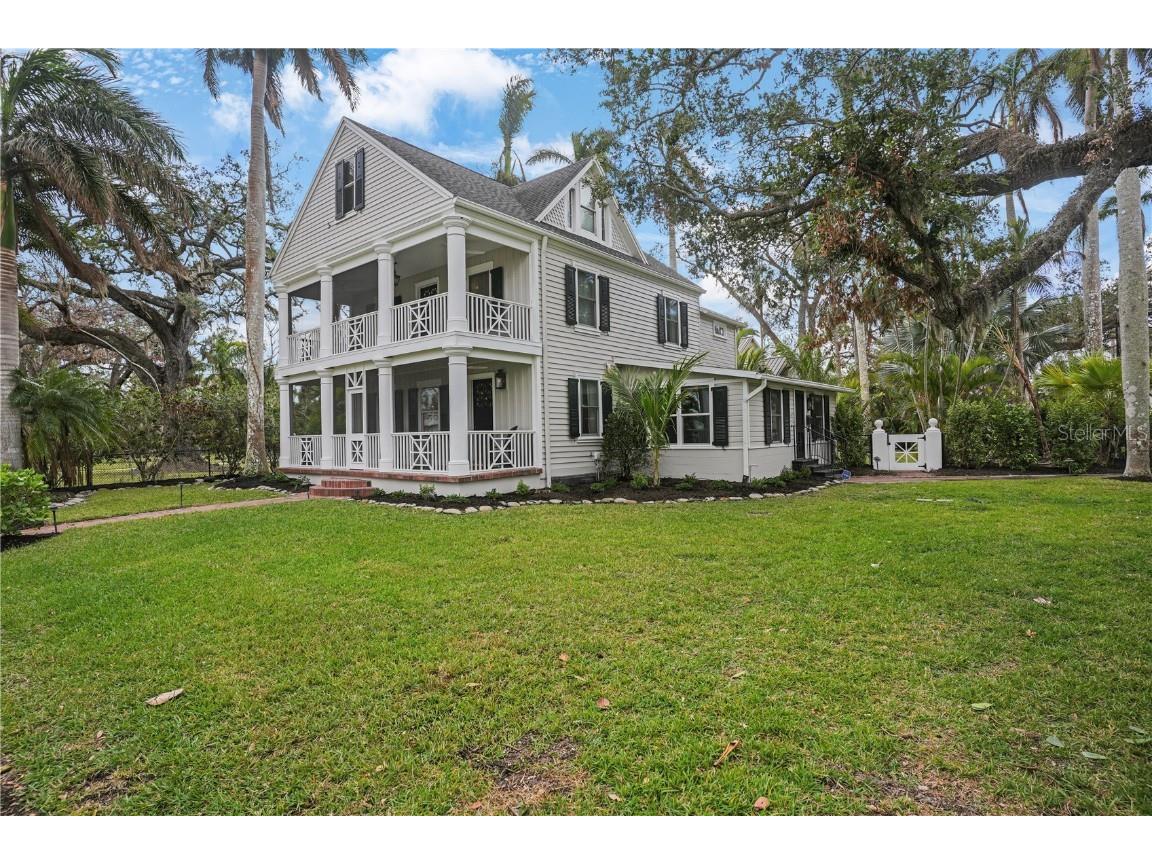 320 29th Street NW Bradenton FL 34205 A4635635 image1