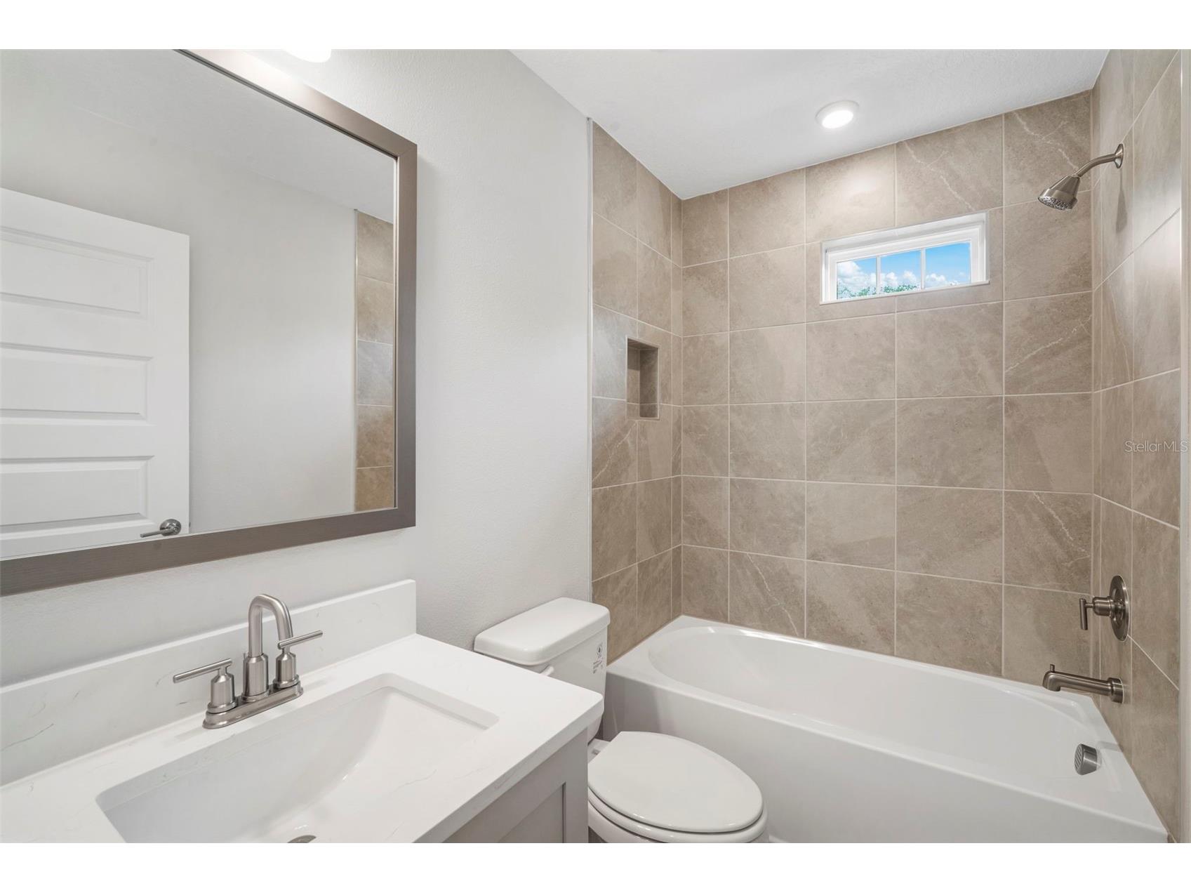 320 43rd Avenue N Saint Petersburg FL 33703 TB8464660 image21