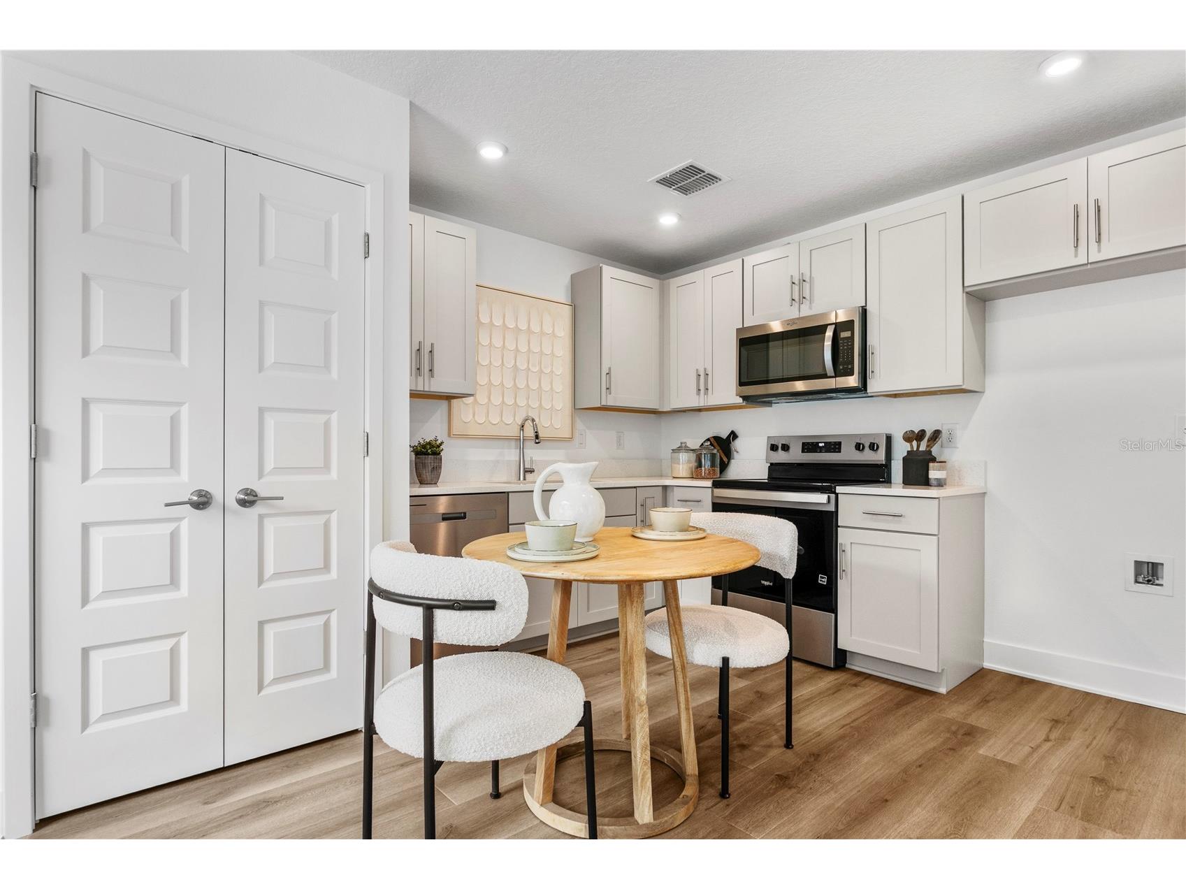 320 43rd Avenue N Saint Petersburg FL 33703 TB8464660 image27