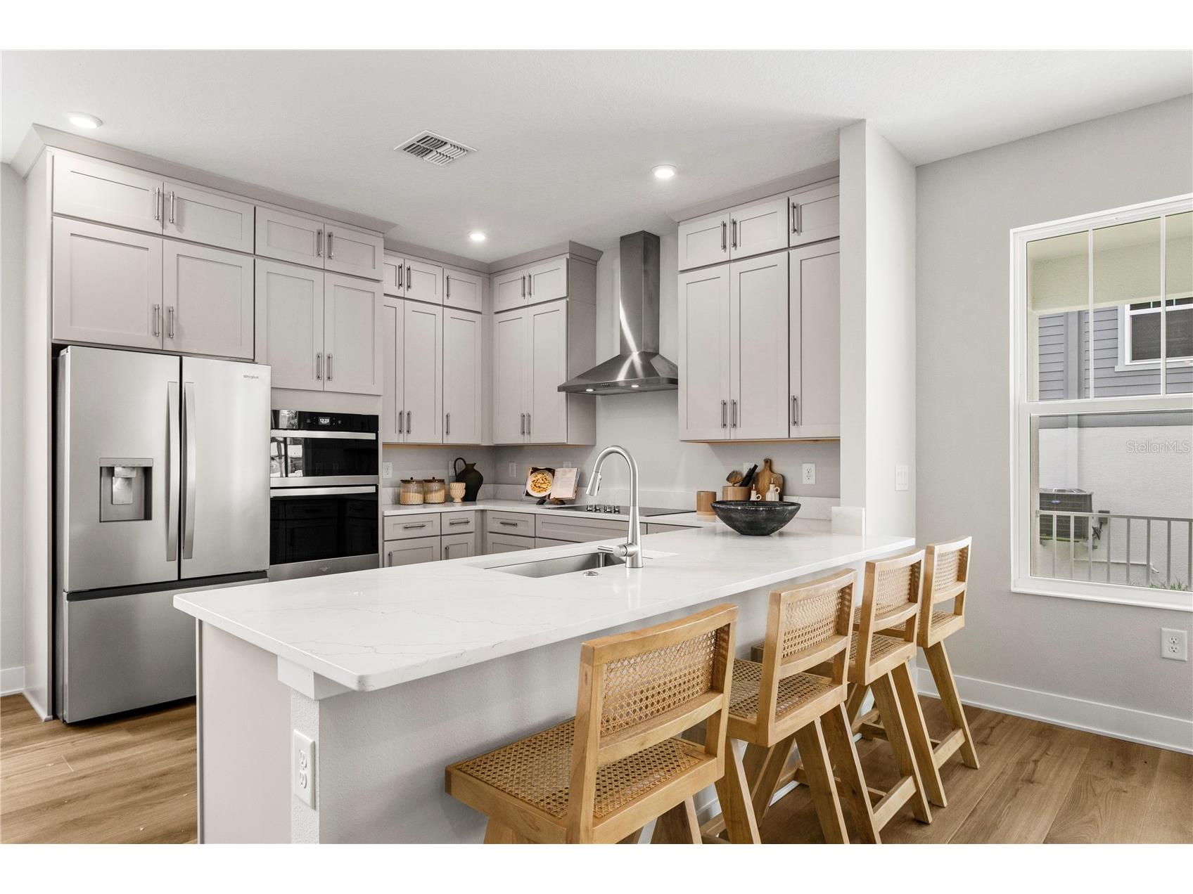 320 43rd Avenue N Saint Petersburg FL 33703 TB8464660 image3