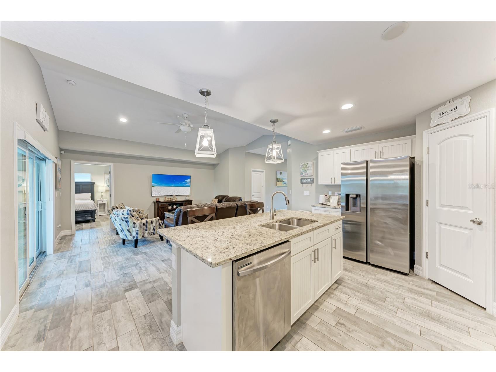 320 Albatross Road Rotonda West FL 33947 A4662783 image13