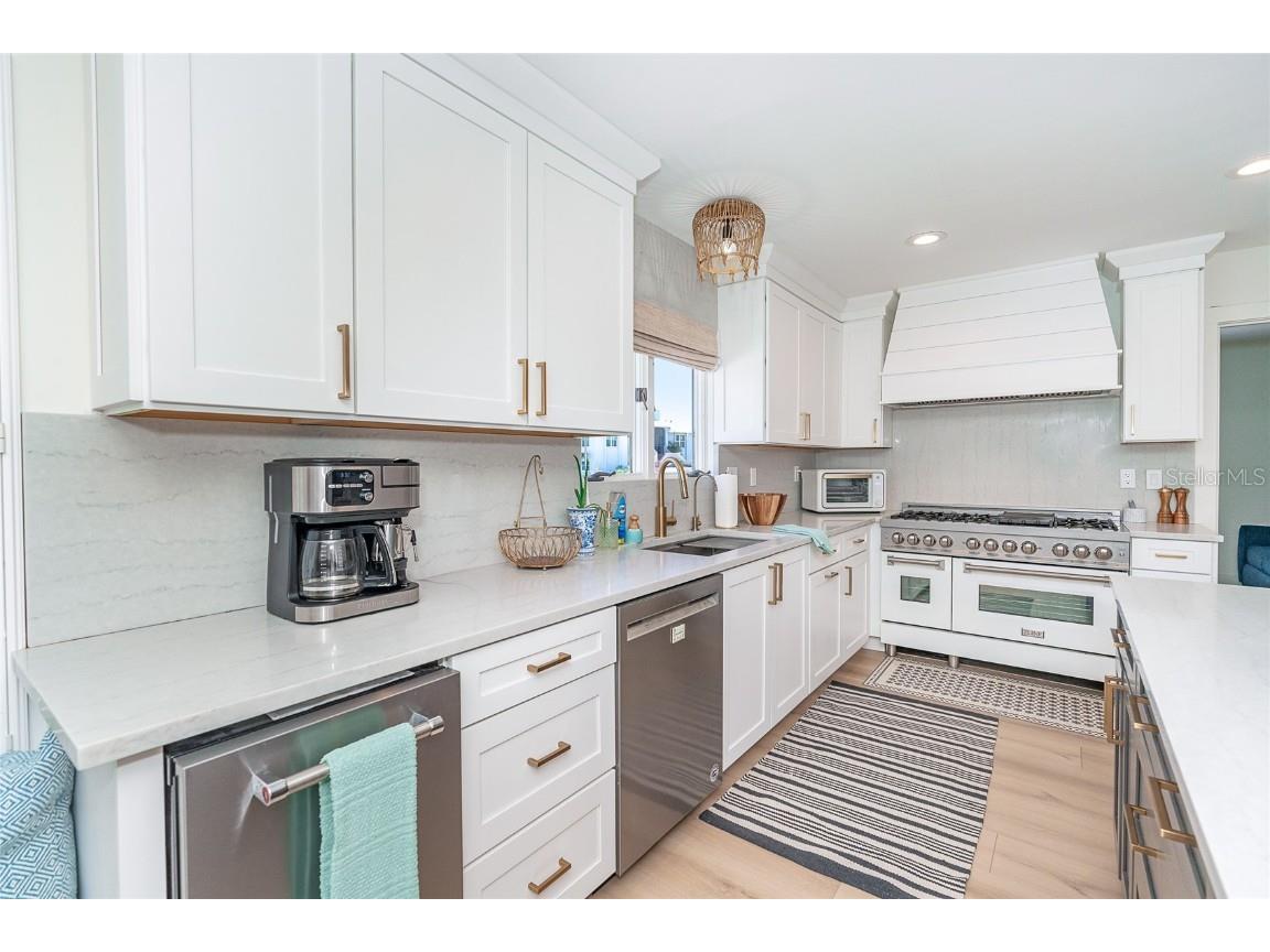 320 Anchor Row Placida FL 33946 D6144733 image13