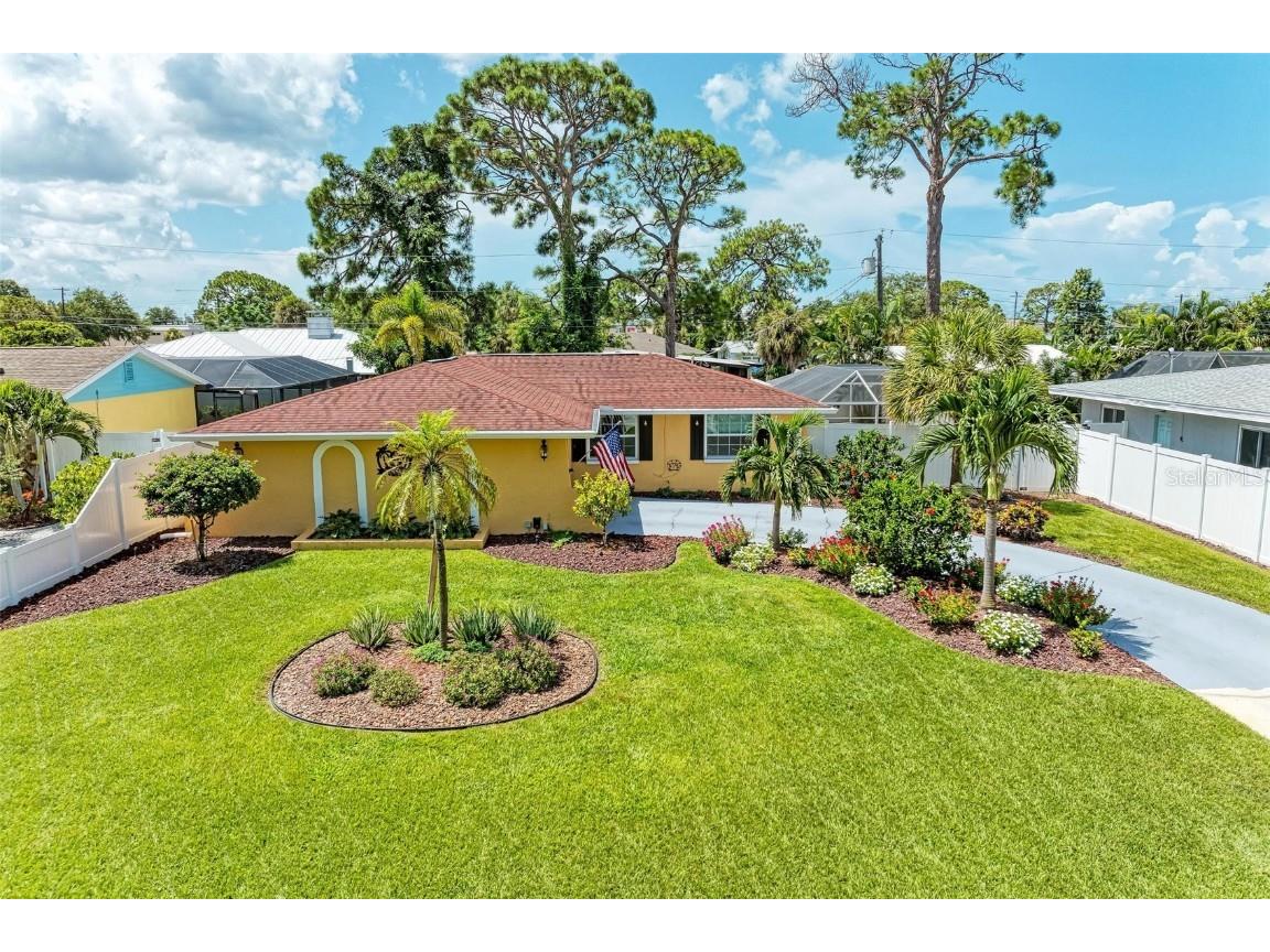 320 Aurora Street E Venice FL 34285 N6133871 image1