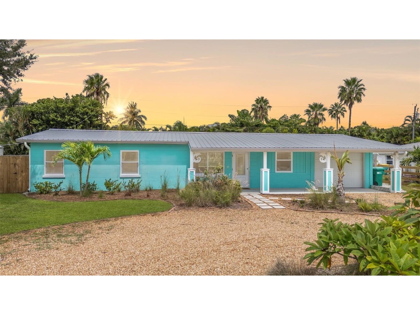 320 Avenida De La Vista Vista Indialantic FL 32903 O6345904 image1