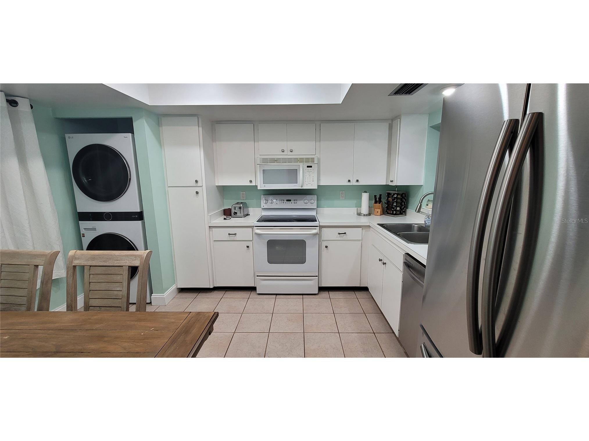 320 Barcelona Drive #320 Bradenton FL 34210 A4687130 image2