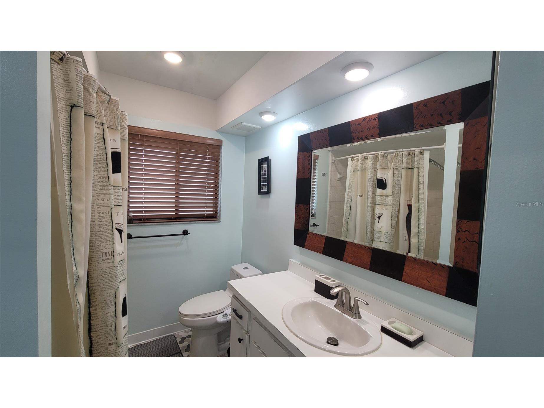 320 Barcelona Drive #320 Bradenton FL 34210 A4687130 image8