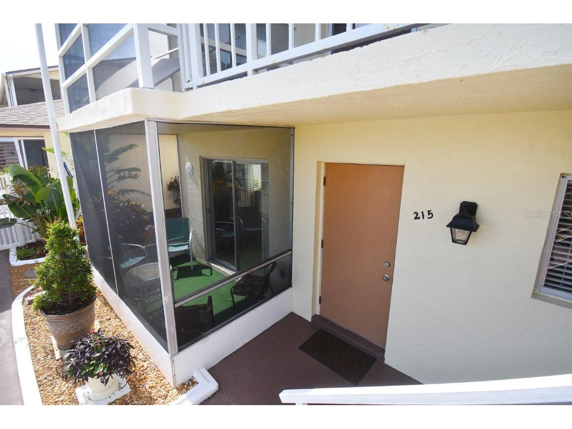 320 Base Avenue E #215 Venice FL 34285 N6141246 image1