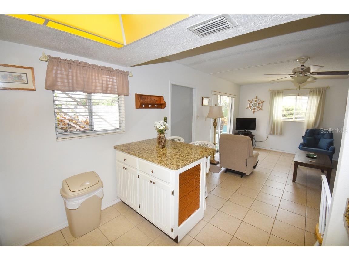 320 Base Avenue E #215 Venice FL 34285 N6141246 image2