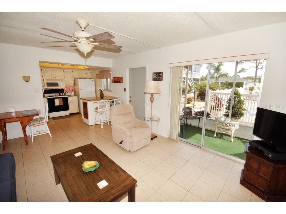 320 Base Avenue E #215 Venice FL 34285 N6141246 image4